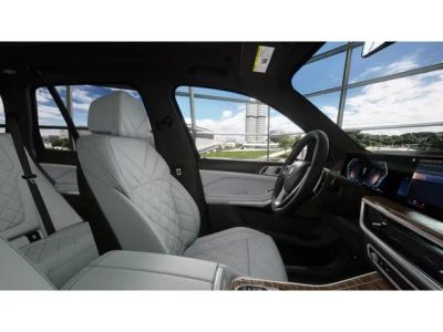 2026 BMW X5 — photo 9 view