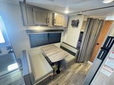 2022 Gulf Stream Gulf Stream Kingsport - Photo 12