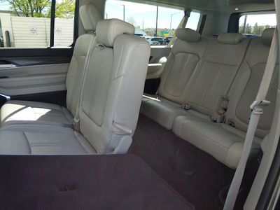 2024 Jeep Wagoneer L — photo 19 view