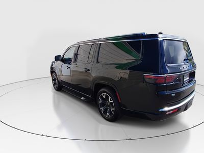 2024 Jeep Wagoneer L — detail view