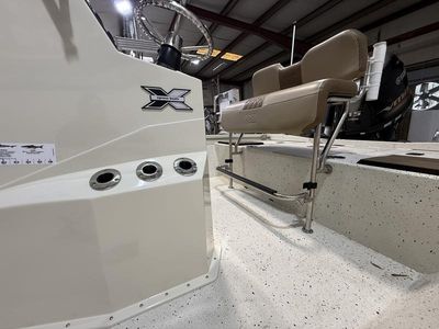 2022 Xpress Boats H190B - Photo 12