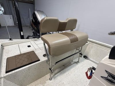 2022 Xpress Boats H190B - Photo 13