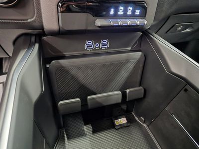2026 Ram 1500 — photo 28 view