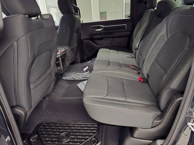 2026 Ram 1500 — photo 32 view