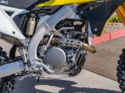 2025 Suzuki RM-Z250 - Photo 10