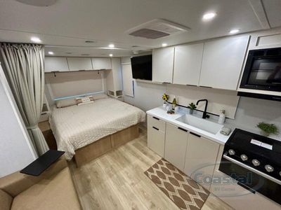 2026 Winnebago Thrive - Photo 3