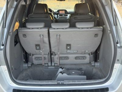 2010 Honda Odyssey — photo 13 view