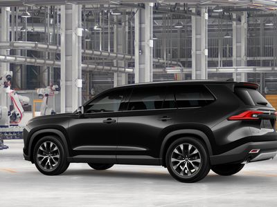 2026 Toyota Grand Highlander Hybrid - Photo 7
