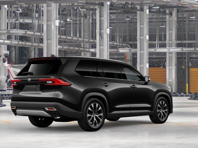 2026 Toyota Grand Highlander Hybrid - Photo 12