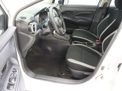 2025 Nissan Versa FWD - Photo 14