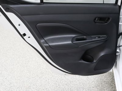 2025 Nissan Versa FWD - Photo 23