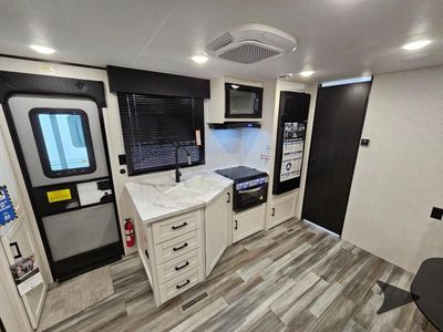 2026 Jayco Jay Flight SLX - Photo 29