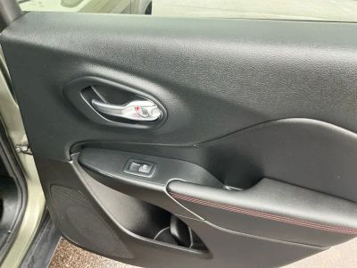 2019 Jeep Cherokee — photo 19 view