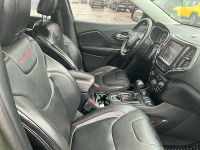 2019 Jeep Cherokee — photo 20 view