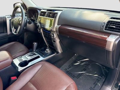 2021 Toyota 4Runner — photo 12 view