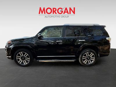 2021 Toyota 4Runner — engine compartment view