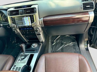 2021 Toyota 4Runner — photo 16 view