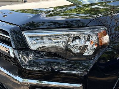 2021 Toyota 4Runner — photo 9 view