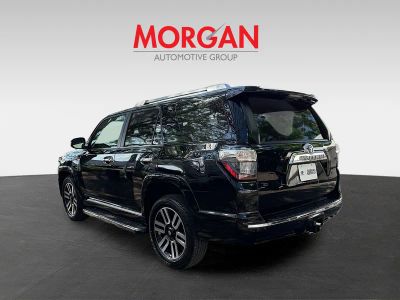 2021 Toyota 4Runner — detail view