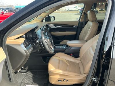 2021 Cadillac XT6 — photo 9 view