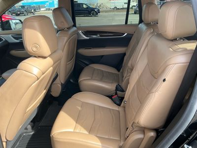 2021 Cadillac XT6 — photo 15 view