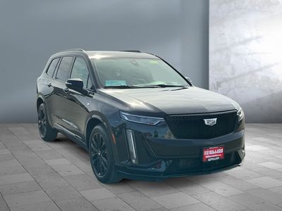 2021 Cadillac XT6 — photo 8 view