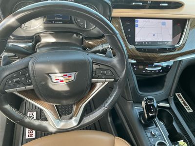 2021 Cadillac XT6 — photo 14 view