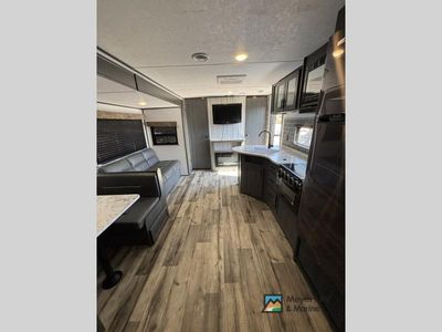 2024 Dutchmen RV Aspen Trail — photo 32 view