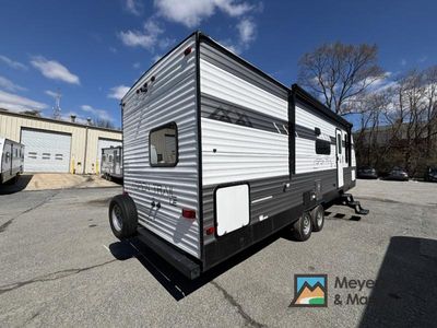 2024 Dutchmen RV Aspen Trail — detail view