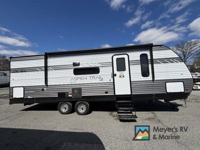 2024 Dutchmen RV Aspen Trail — interior view