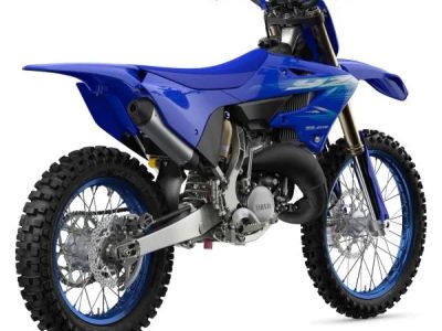 2027 Yamaha YZ125X — engine compartment view