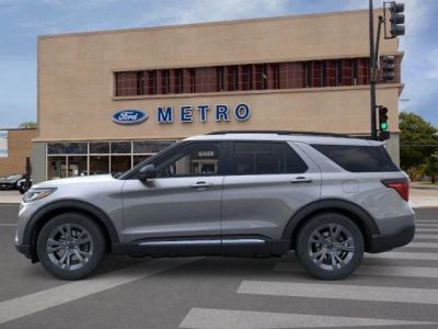 2025 Ford Explorer — interior view