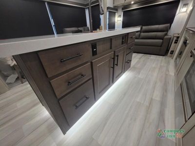 2026 Grand Design Influence — photo 42 view