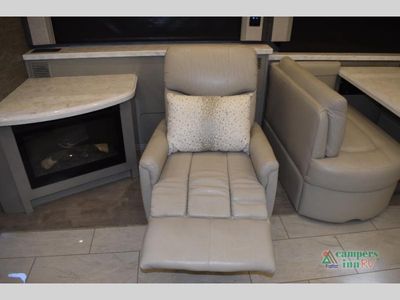 2020 Tiffin Motorhomes Allegro Bus — photo 37 view