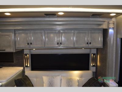 2020 Tiffin Motorhomes Allegro Bus — photo 47 view