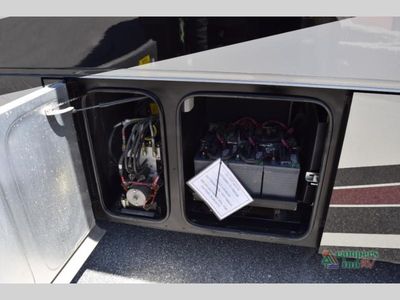 2020 Tiffin Motorhomes Allegro Bus — photo 24 view