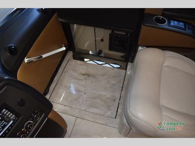 2020 Tiffin Motorhomes Allegro Bus — photo 32 view