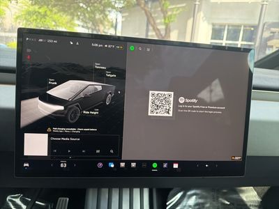 2024 Tesla Cybertruck - Photo 31