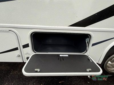 2024 Entegra Coach Odyssey SE - Photo 14