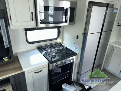 2026 Coachmen RV Brookstone - Photo 12