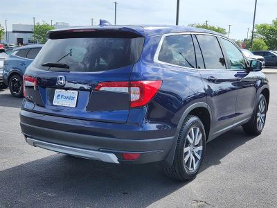 2022 Honda Pilot — rear three-quarter view