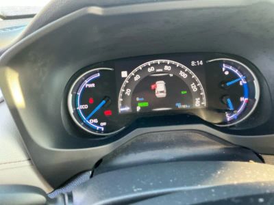 2024 Toyota RAV4 — photo 10 view