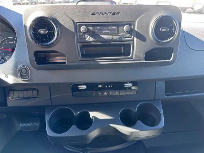2026 Mercedes-Benz Sprinter 2500 - Photo 4