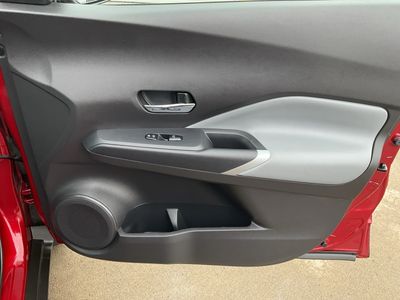 2024 Nissan Kicks — photo 21 view