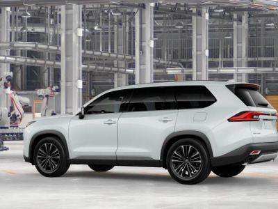2026 Toyota Grand Highlander Hybrid - Photo 5