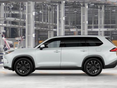 2026 Toyota Grand Highlander Hybrid - Photo 4
