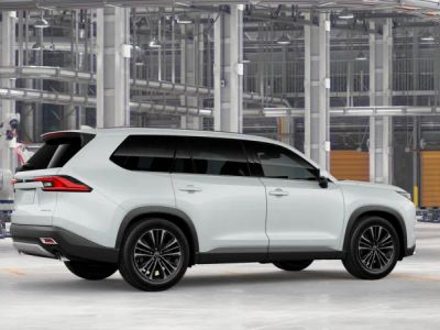 2026 Toyota Grand Highlander Hybrid - Photo 11