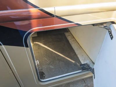 2015 Thor Motor Coach PALAZZO — photo 22 view