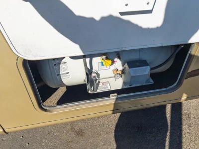2015 Thor Motor Coach PALAZZO — photo 30 view