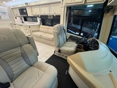 2026 Tiffin Motorhomes Phaeton - Photo 7